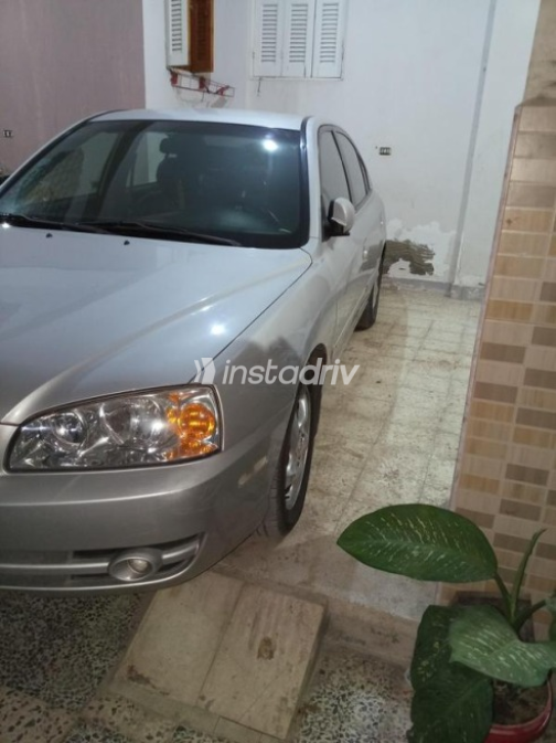 Hyundai Avante 2005 Silver Automatic Used for Sale in Alexandria - 5