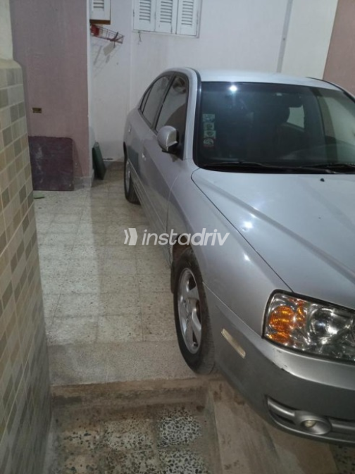 Hyundai Avante 2005 Silver Automatic Used for Sale in Alexandria - 6