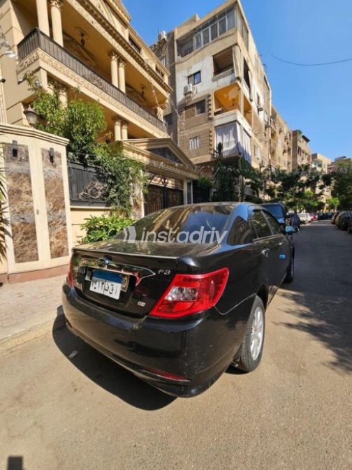 بى واى دى‬ F3 2022 أسود أوتوماتيك مستعملة للبيع في القاهرة الكبرى ( القاهرة - الجيزة) - 2