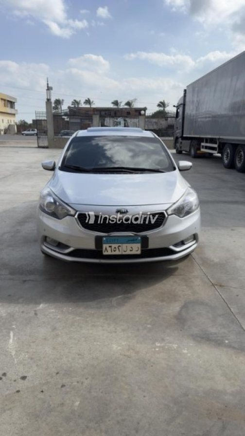 Kia Cerato 2015 Silver Automatic Used for Sale in Damietta - 6