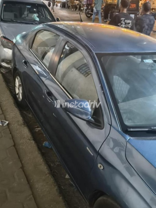 Citroën C Elysee 2015 Blue Automatic Used for Sale in Cairo - 7