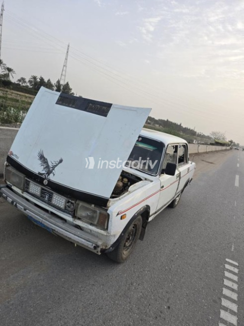 Lada 1200 1995 White Automatic Used for Sale in Sharqia - 1