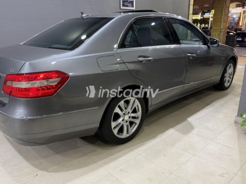 مرسيدس E 250 2011 فضي أوتوماتيك مستعملة للبيع في دمياط - 7