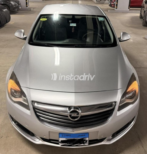 Opel Insignia 2017 White Automatic Used for Sale in Greater Cairo ( Cairo + Giza) - 3