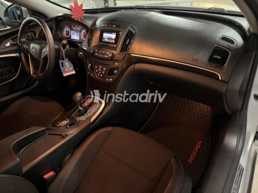 Opel Insignia 2017 White Automatic Used for Sale in Greater Cairo ( Cairo + Giza) - 10