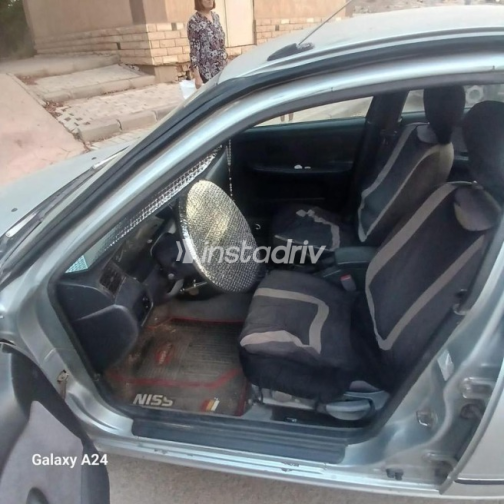 Nissan Sunny 1998 Silver Automatic Used for Sale in 6 October - 5