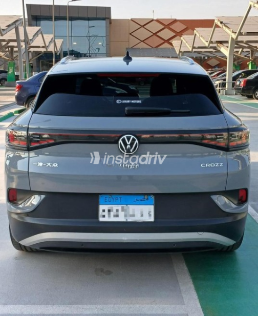 Volkswagen ID 4 2023 Gray Automatic Used for Sale in Sheraton - 2