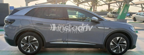 Volkswagen ID 4 2023 Gray Automatic Used for Sale in Sheraton - 8