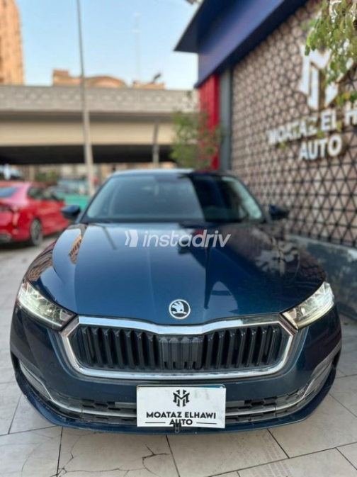 Skoda Octavia 2022 Dark Blue Automatic Used for Sale in Nasr city - 3