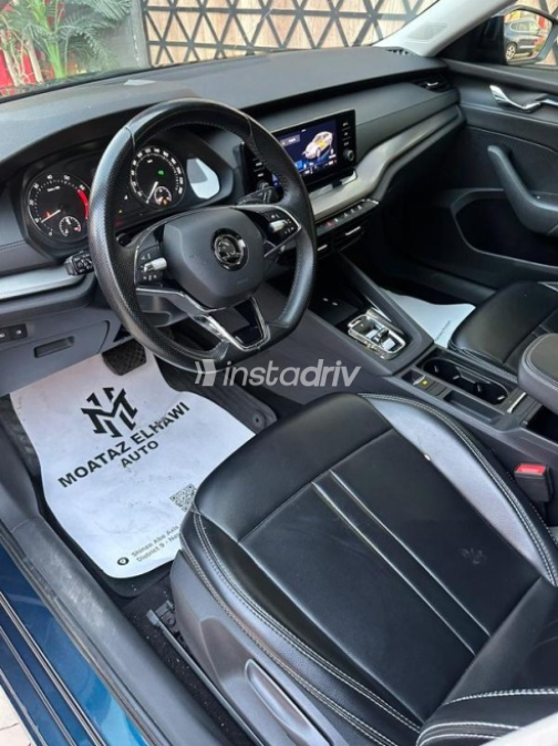 Skoda Octavia 2022 Dark Blue Automatic Used for Sale in Nasr city - 10