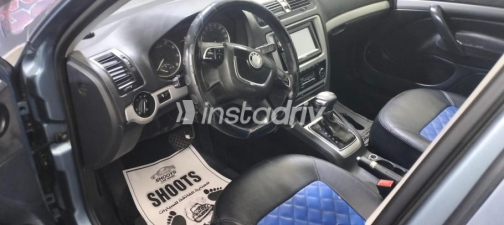 Skoda Octavia 2012 Blue Automatic Used for Sale in Giza - 3