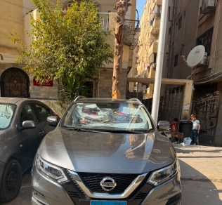 نيسان قشقاي 2019 رمادي أوتوماتيك مستعملة للبيع في القاهرة الكبرى ( القاهرة - الجيزة)