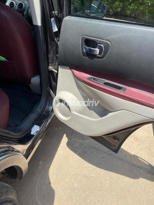 Nissan Qashqai 2012 Eggplant Automatic Used for Sale in 6 October - 10