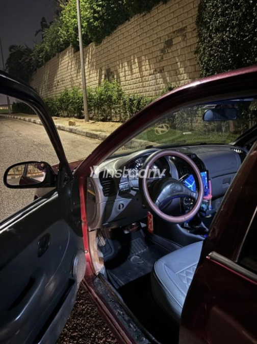 Hyundai Accent 2005 Dark Red Automatic Used for Sale in Cairo - 1