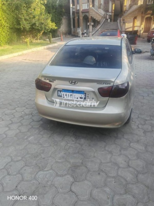 Hyundai Elantra HD 2007 Gold Automatic Used for Sale in Maadi - 4