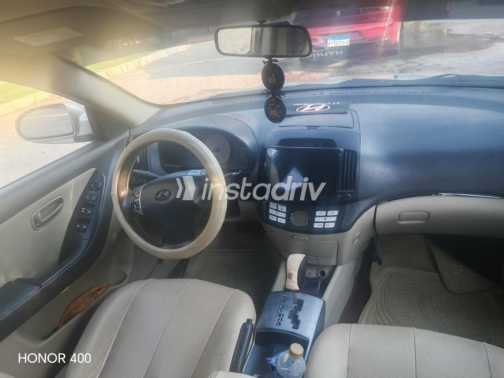 Hyundai Elantra HD 2007 Gold Automatic Used for Sale in Maadi - 9