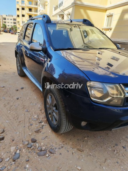 Renault Duster 2017 White Automatic Used for Sale in Greater Cairo ( Cairo + Giza) - 3