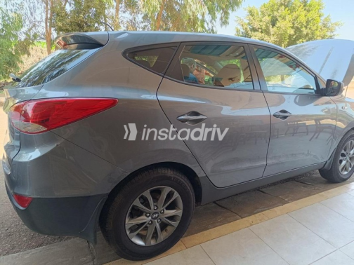 هيونداي IX 35 2015 رمادي أوتوماتيك مستعملة للبيع في منوف - 7
