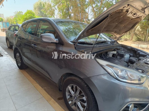 هيونداي IX 35 2015 رمادي أوتوماتيك مستعملة للبيع في منوف - 8