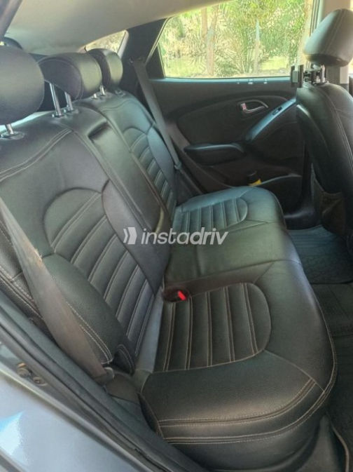 هيونداي IX 35 2015 رمادي أوتوماتيك مستعملة للبيع في منوف - 10