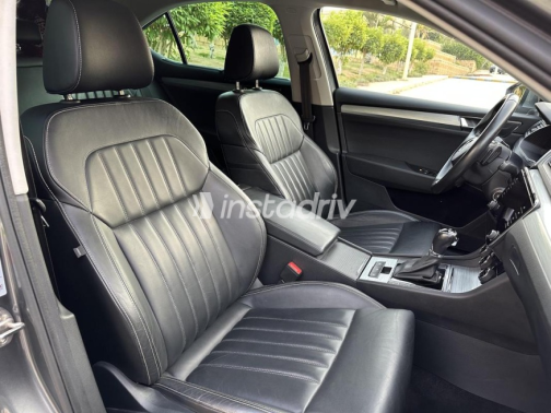 Skoda Superb 2022 Dark Gray Automatic Used for Sale in Cairo - 9