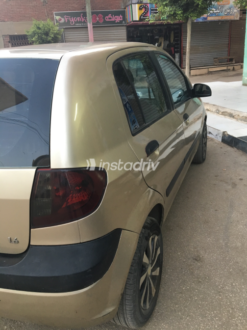 Hyundai Getz 2007 Gold Manual Used for Sale in Greater Cairo ( Cairo + Giza) - 4