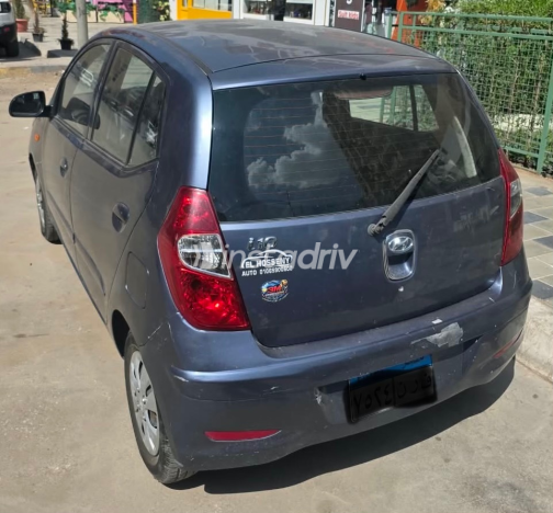 Hyundai I10 2015 Dark Gray Automatic Used for Sale in Greater Cairo ( Cairo + Giza) - 4