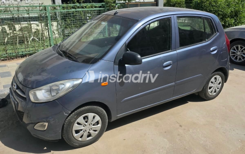 Hyundai I10 2015 Dark Gray Automatic Used for Sale in Greater Cairo ( Cairo + Giza) - 5