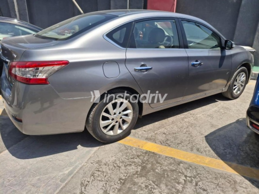 Nissan Sentra 2024 White Automatic Used for Sale in Greater Cairo ( Cairo + Giza) - 3