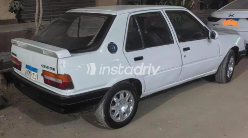 Peugeot 309 1986 White Automatic Used for Sale in Cairo - 1