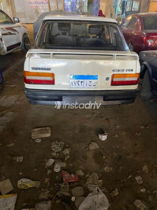 Peugeot 309 1986 White Automatic Used for Sale in Cairo - 8