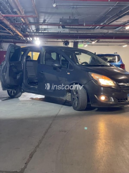 Opel Meriva 2016 Dark Gray Automatic Used for Sale in Cairo - 3