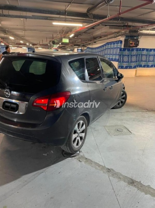 Opel Meriva 2016 Dark Gray Automatic Used for Sale in Cairo - 6