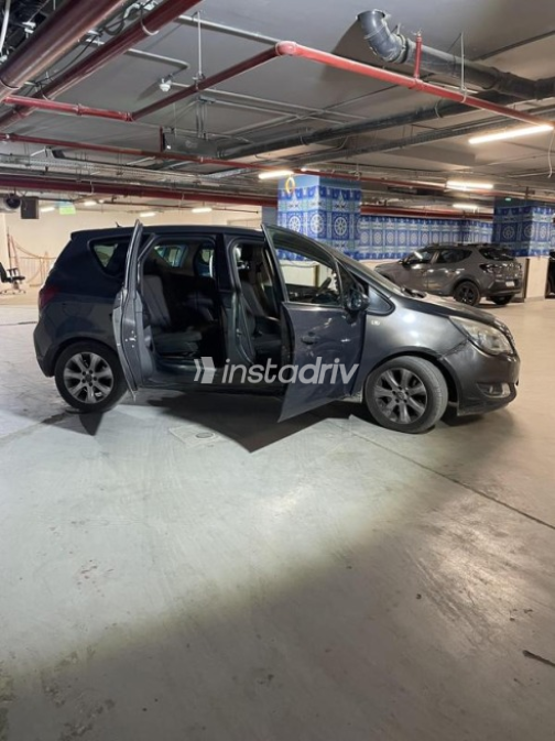 Opel Meriva 2016 Dark Gray Automatic Used for Sale in Cairo - 8