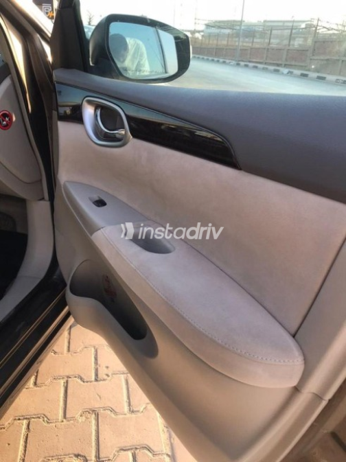 Nissan Sentra 2024 Gray Automatic Used for Sale in Nasr city - 3