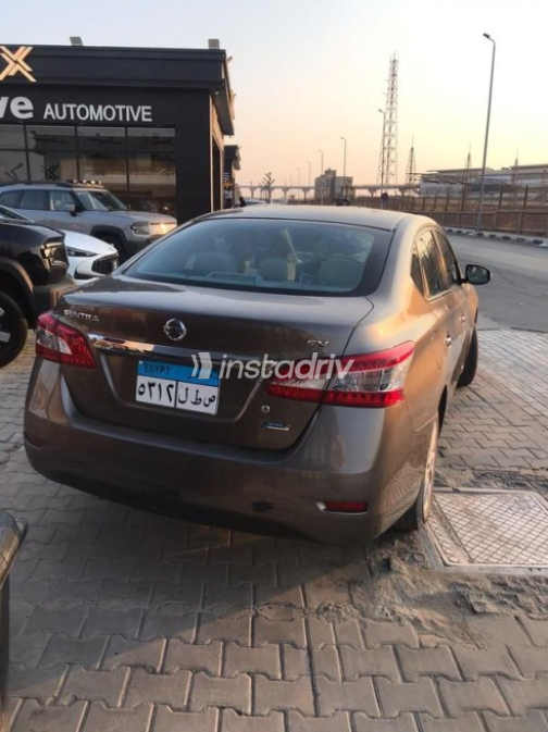 Nissan Sentra 2024 Gray Automatic Used for Sale in Nasr city - 4