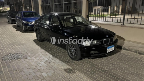 BMW 318 2000 Black Automatic Used for Sale in Heliopolis - 1