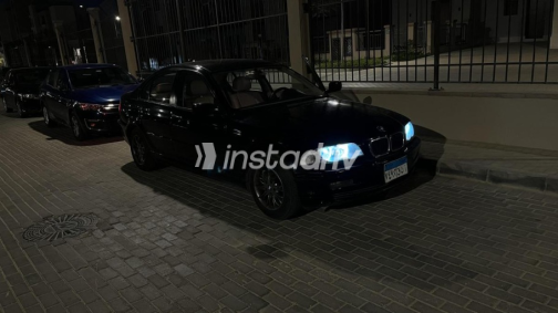 BMW 318 2000 Black Automatic Used for Sale in Heliopolis - 3