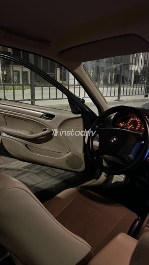 BMW 318 2000 Black Automatic Used for Sale in Heliopolis - 6