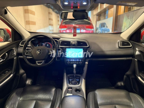 Renault Kadjar 2017 Dark Red Automatic Used for Sale in Nasr city - 4
