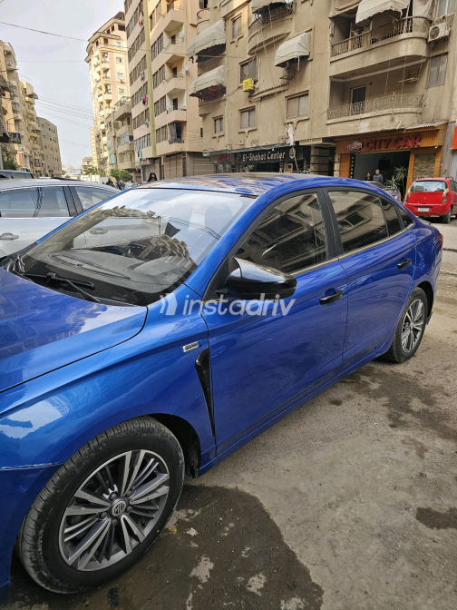 ام جى 5 2022 أزرق CVT مستعملة للبيع في القاهرة الكبرى ( القاهرة - الجيزة) - 7