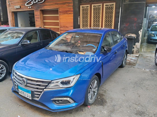 ام جى 5 2022 أزرق CVT مستعملة للبيع في القاهرة الكبرى ( القاهرة - الجيزة) - 9