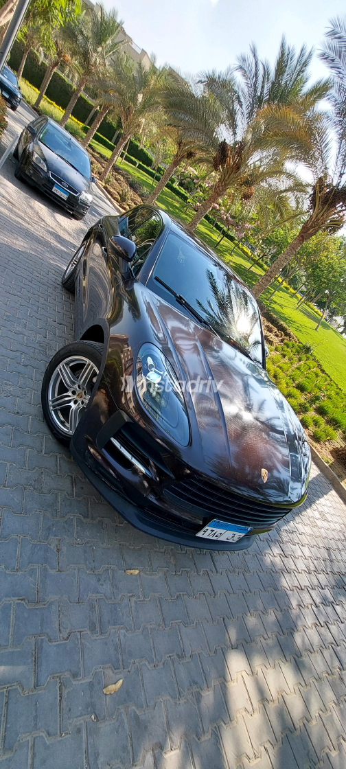 Porsche Macan 2021 Brown Automatic Used for Sale in Greater Cairo ( Cairo + Giza) - 10