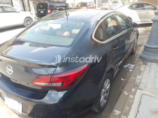 Opel Astra 2020 Dark Blue Automatic Used for Sale in Giza - 10