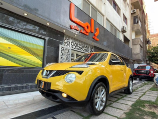 نيسان جوك 2015 أصفر أوتوماتيك مستعملة للبيع في الإسماعيلية