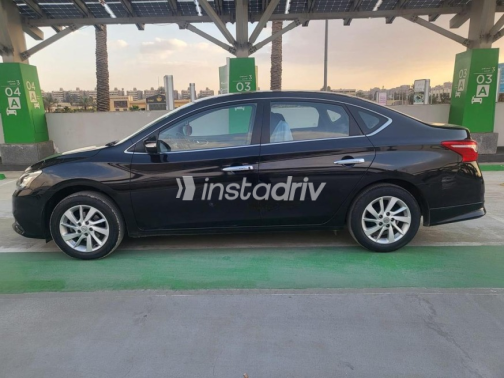 Nissan Sentra 2025 Black Automatic Used for Sale in Cairo - 4