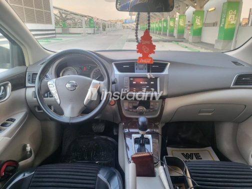 Nissan Sentra 2025 Black Automatic Used for Sale in Cairo - 5