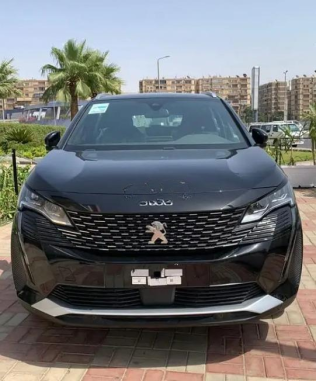 بيجو 3008 2025 أسود أوتوماتيك مستعملة للبيع في شيراتون