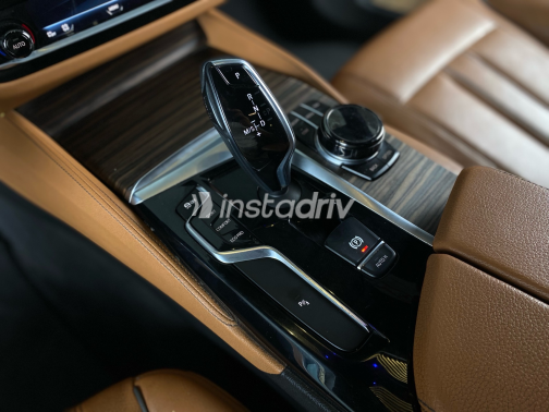 BMW 520 2018 Blue Automatic Used for Sale in Greater Cairo ( Cairo + Giza) - 5
