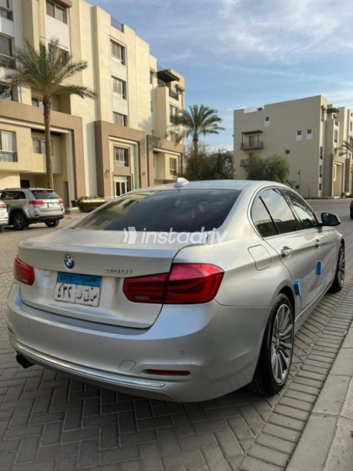 BMW 330 2016 Silver Automatic Used for Sale in Nasr city - 4